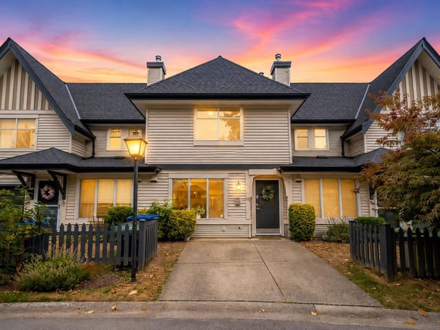 Townhouse for sale in Surrey, Cloverdale, 63 18883 65 Avenue, 263181580 | Realtylink.org