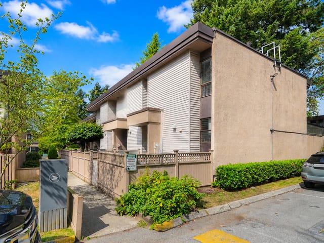 Townhouse for sale in Surrey, North Surrey, 36 13795 102 Avenue, 263181631 | Realtylink.org