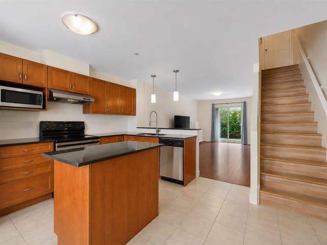 Townhouse for sale in Burnaby, Burnaby South, 7 6498 Elgin Avenue, 263181685 | Realtylink.org