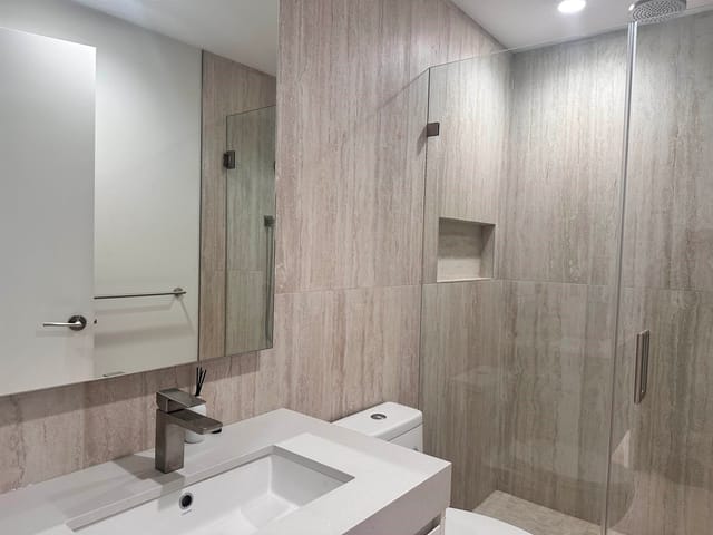 Apartment for rent in Vancouver, Vancouver West, 1304 7418 Paulson Street, 263181688 | Realtylink.org