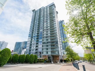 Apartment for sale in Vancouver, Vancouver West, 505 1067 Marinaside Crescent, 263181711 | Realtylink.org