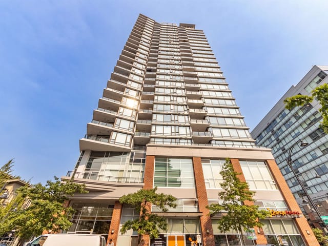 Apartment for sale in Port Moody, Port Moody, 2103 400 Capilano Road, 263181719 | Realtylink.org