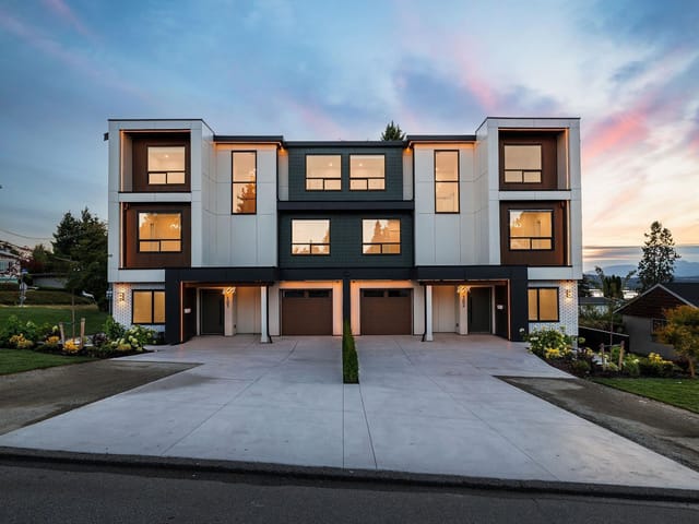 1/2 Duplex for sale in Surrey, North Surrey, 101 11313 137 Street, 263181743 | Realtylink.org