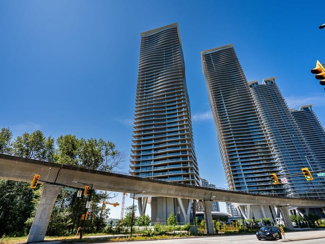 Apartment for sale in Burnaby, Burnaby North, 2208 4890 Lougheed Highway, 263181767 | Realtylink.org