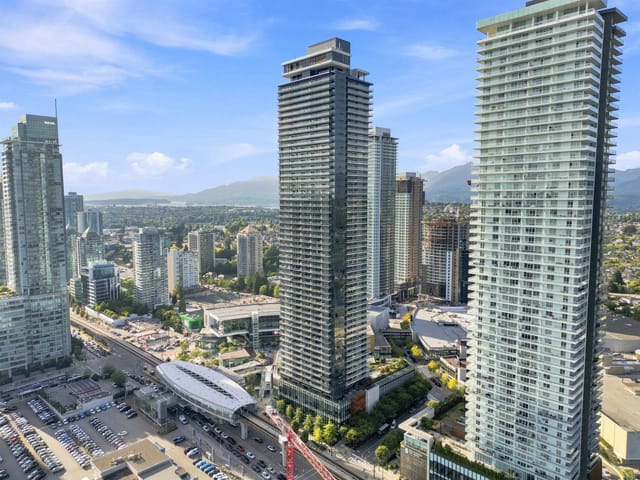 Apartment for sale in Burnaby, Burnaby North, 4102 1955 Alpha Way, 263181891 | Realtylink.org