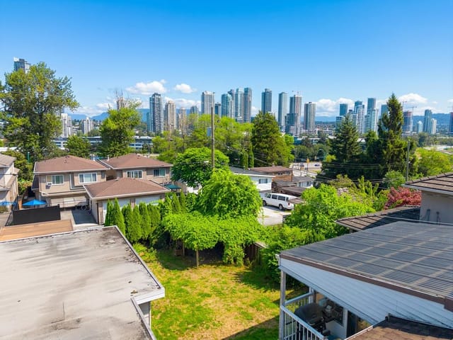 House for sale in Burnaby, Burnaby North, 4137 Dominion Street, 263181902 | Realtylink.org