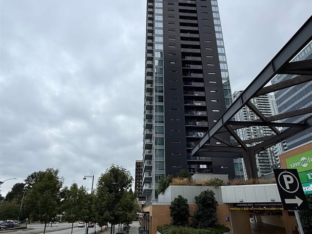 Apartment for rent in Surrey, North Surrey, 512 13615 Fraser Highway, 263181926 | Realtylink.org