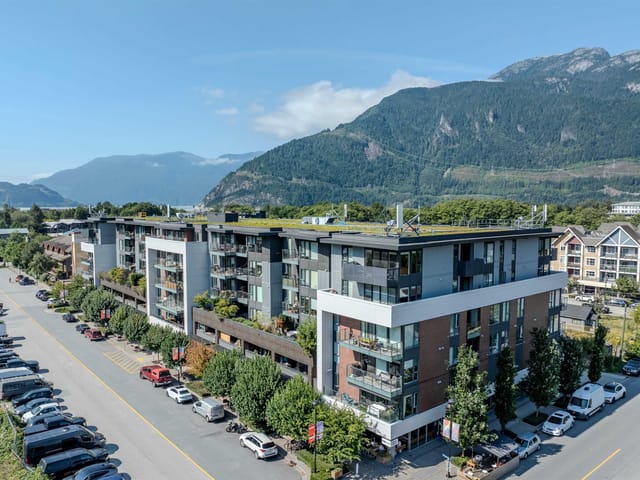 Apartment for sale in Squamish, Squamish, 203 37881 Cleveland Avenue, 263181950 | Realtylink.org