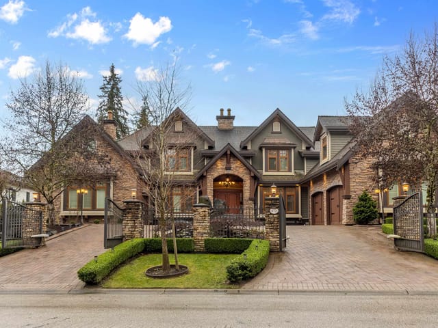 House for sale in Surrey, South Surrey White Rock, 14526 32b Avenue, 263181967 | Realtylink.org