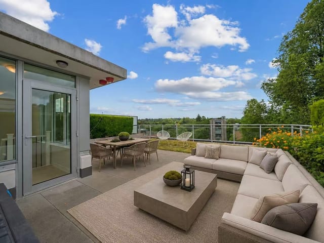 Apartment for sale in Vancouver, Vancouver West, 704 2565 Maple Street, 263181974 | Realtylink.org
