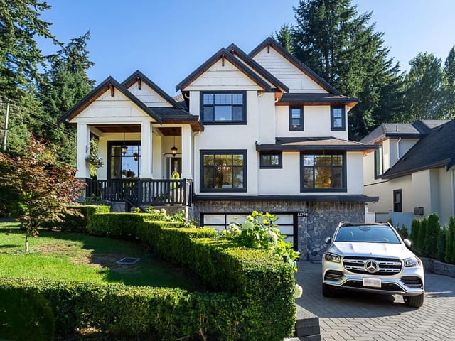 House for sale in Surrey, South Surrey White Rock, 12798 26b Avenue, 263182059 | Realtylink.org