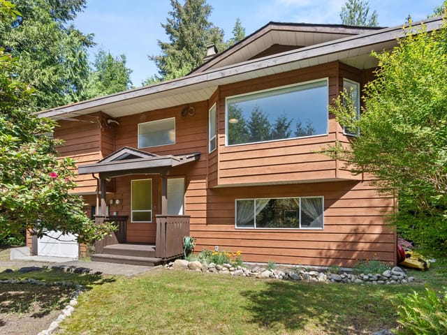 House for sale in Halfmoon Bay, Sunshine Coast, 8044 Dogwood Drive, 263182099 | Realtylink.org