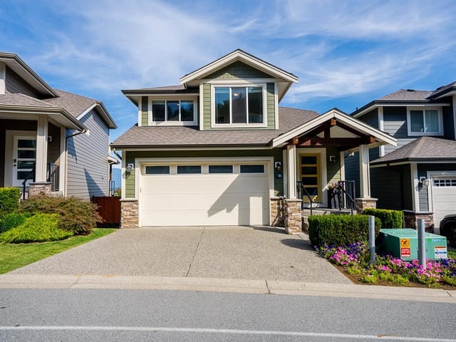 House for sale in Chilliwack, Chilliwack, 2 50634 Ledgestone Place, 263182136 | Realtylink.org