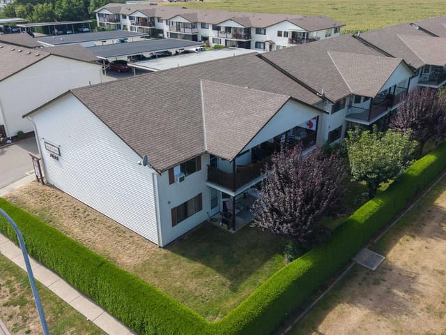 Townhouse for sale in Chilliwack, Sardis, 2 7455 Huron Street, 263182145 | Realtylink.org