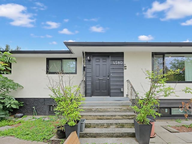 House for sale in Burnaby, Burnaby South, 4580 Boundary Road, 263182277 | Realtylink.org