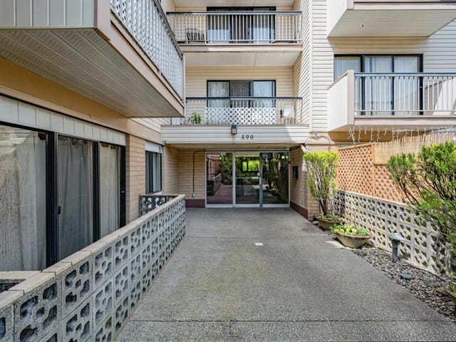 Apartment for sale in Coquitlam, Coquitlam, 201 590 Whiting Way, 263182440 | Realtylink.org