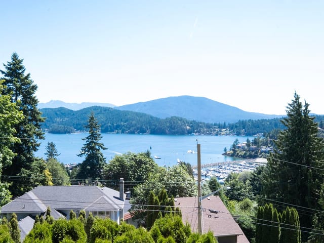 House for sale in Gibsons, Sunshine Coast, 485 Abbs Road, 263182459 | Realtylink.org