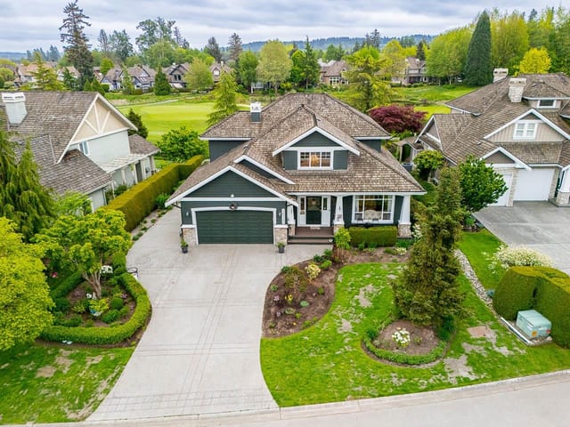 House for sale in Surrey, South Surrey White Rock, 15730 38a Avenue, 263182467 | Realtylink.org