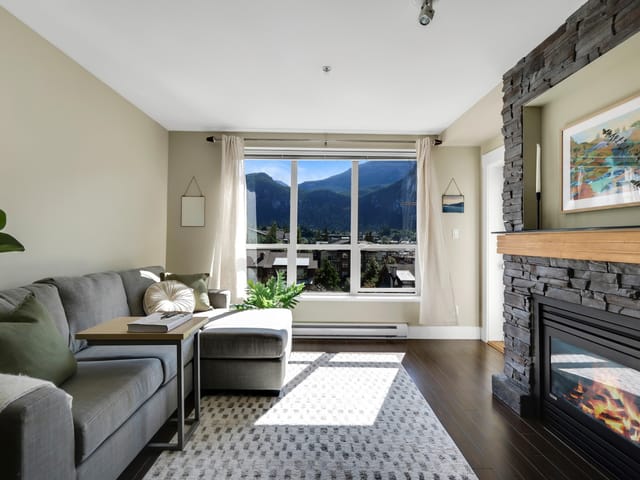Apartment for sale in Squamish, Squamish, 504 1211 Village Green Way, 263182518 | Realtylink.org