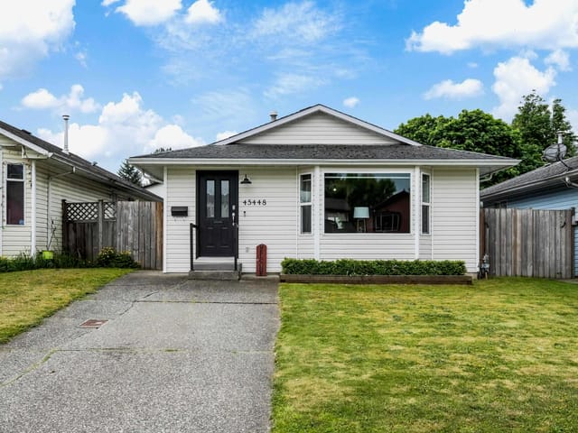 House for rent in Chilliwack, Chilliwack, 45448 Meadowbrook Drive, 263182588 | Realtylink.org