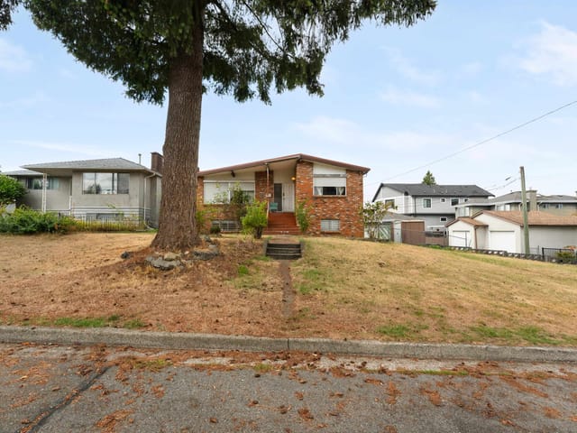 House for sale in Vancouver, Vancouver East, 4561 Manor Street, 263182631 | Realtylink.org