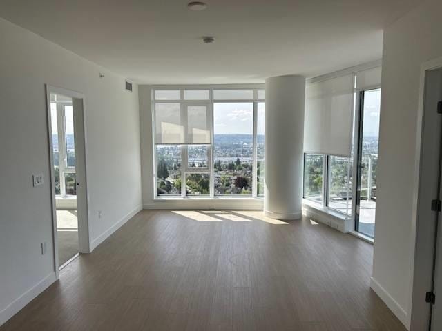 Apartment for rent in Burnaby, Burnaby East, 7769 Park Crescent, 263182637 | Realtylink.org