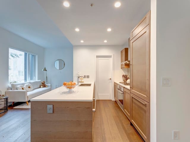 Apartment for sale in Vancouver, Vancouver West, M209 5681 Birney Avenue, 263182660 | Realtylink.org