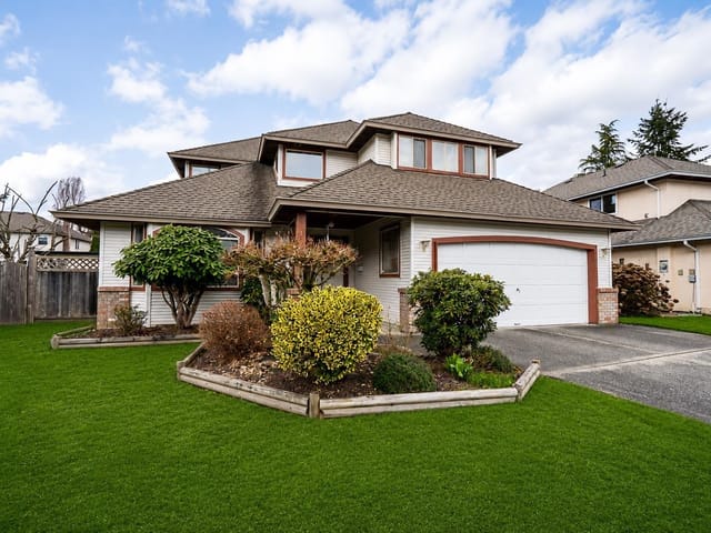 House for sale in Surrey, Surrey, 16156 94a Avenue, 263182692 | Realtylink.org
