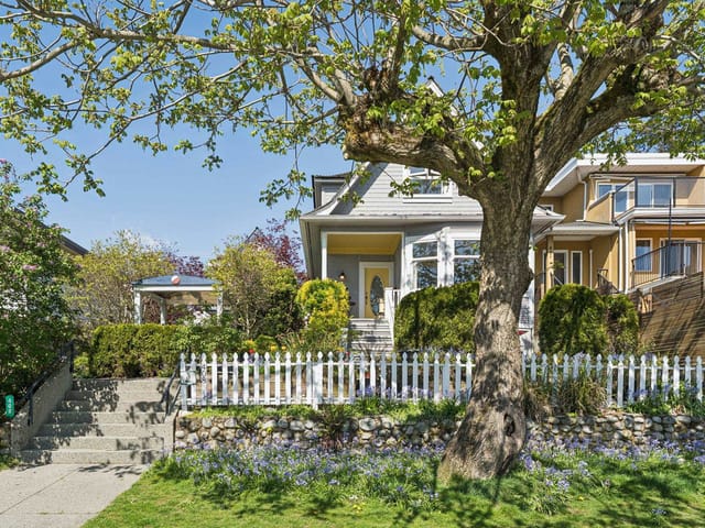 1/2 Duplex for sale in North Vancouver, North Vancouver, 408 E 2nd Street, 263182886 | Realtylink.org