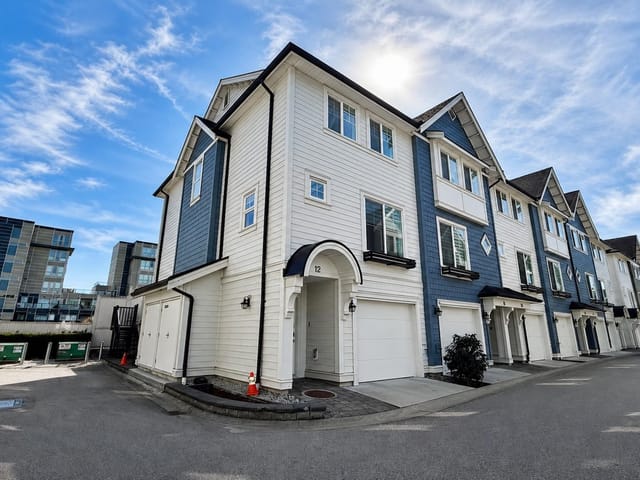 Townhouse for sale in Richmond, Richmond, 12 9211 McKim Way, 263182972 | Realtylink.org