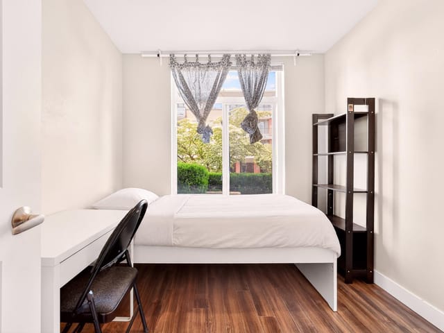 Apartment for rent in Vancouver, Vancouver West, Third bedroom 5692 Kings Road, 263182978 | Realtylink.org