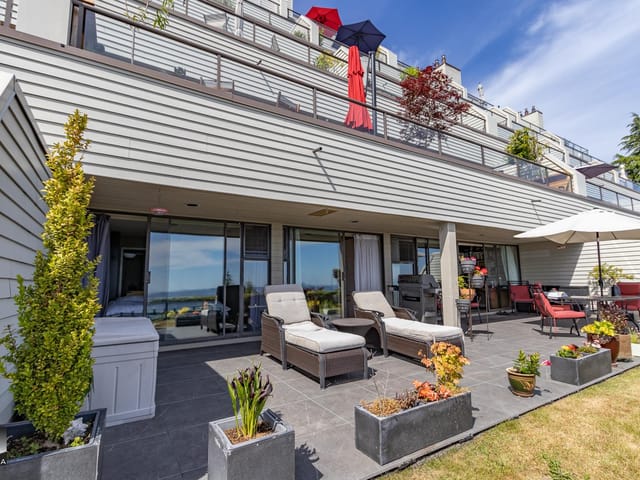 Townhouse for rent in West Vancouver, West Vancouver, 11 2246 Folkstone Way, 263183024 | Realtylink.org