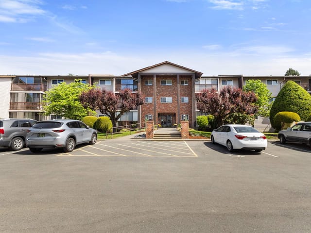 Apartment for sale in Abbotsford, Abbotsford, 102 32910 Amicus Place, 263183028 | Realtylink.org