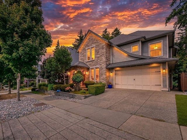 House for sale in Surrey, South Surrey White Rock, 16285 26b Avenue, 263183054 | Realtylink.org