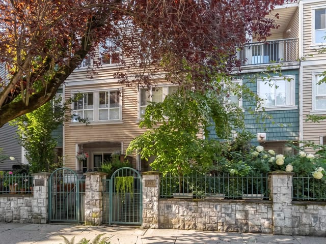 Townhouse for sale in Vancouver, Vancouver West, 3228 Heather Street, 263183072 | Realtylink.org