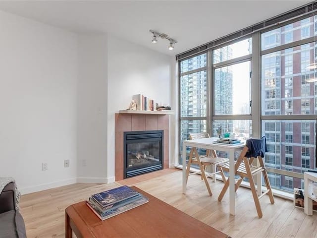 Apartment for rent in Vancouver, Vancouver West, 807 819 Hamilton Street, 263183079 | Realtylink.org
