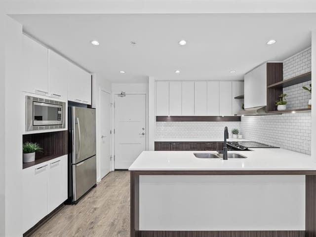 Apartment for rent in Coquitlam, Coquitlam, 553 Foster Avenue, 263183133 | Realtylink.org