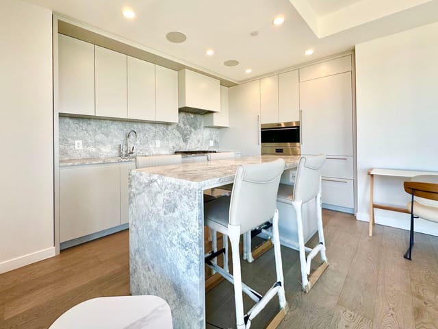 Apartment for rent in Vancouver, Vancouver West, 1907 7433 Cambie Street, 263183150 | Realtylink.org
