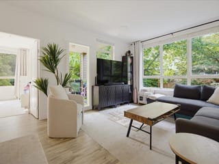 Apartment for sale in Surrey, South Surrey White Rock, 221 15918 26th Avenue, 263183172 | Realtylink.org