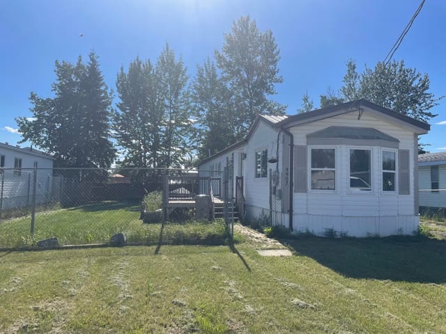 Manufactured Home for sale in Fort Nelson, Fort Nelson, 3907 Poplar Avenue, 263183180 | Realtylink.org
