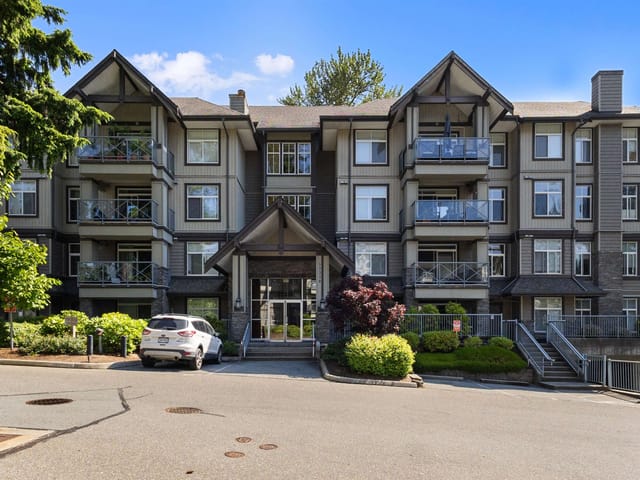 Apartment for sale in Abbotsford, Abbotsford, 406 33338 E Bourquin Crescent, 263183212 | Realtylink.org