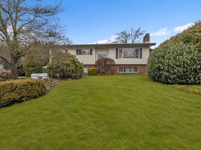 House for sale in Chilliwack, Chilliwack, 46573 Elgin Drive, 263183248 | Realtylink.org