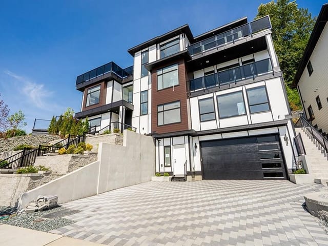 House for sale in Coquitlam, Coquitlam, 2263 Monashee Court, 263183321 | Realtylink.org