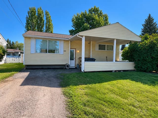 House for sale in Fraser Lake, Vanderhoof And Area, 50 Chowsunket Street, 263183522 | Realtylink.org