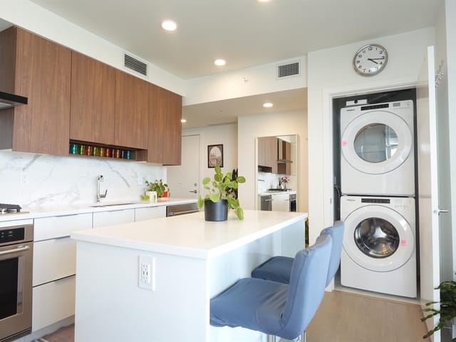 Apartment for sale in Burnaby, Burnaby East, 2401 7769 Park Crescent, 263183598 | Realtylink.org