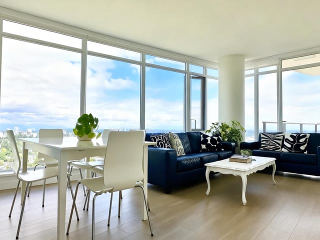 Apartment for sale in Burnaby, Burnaby East, 2401 7769 Park Crescent, 263183598 | Realtylink.org