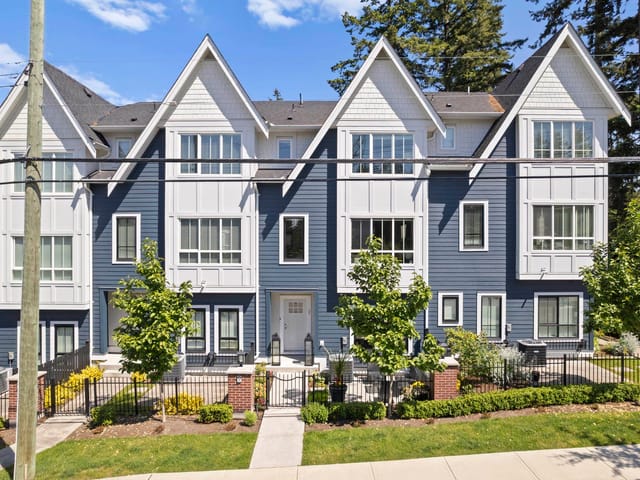 Townhouse for sale in Surrey, South Surrey White Rock, 7 2828 156 Street, 263183685 | Realtylink.org