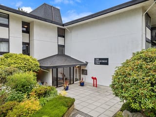 Apartment for sale in White Rock, South Surrey White Rock, 318 1561 Vidal Street, 263183691 | Realtylink.org