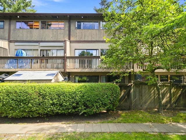 Townhouse for sale in North Vancouver, North Vancouver, 1071 Lillooet Road, 263183754 | Realtylink.org