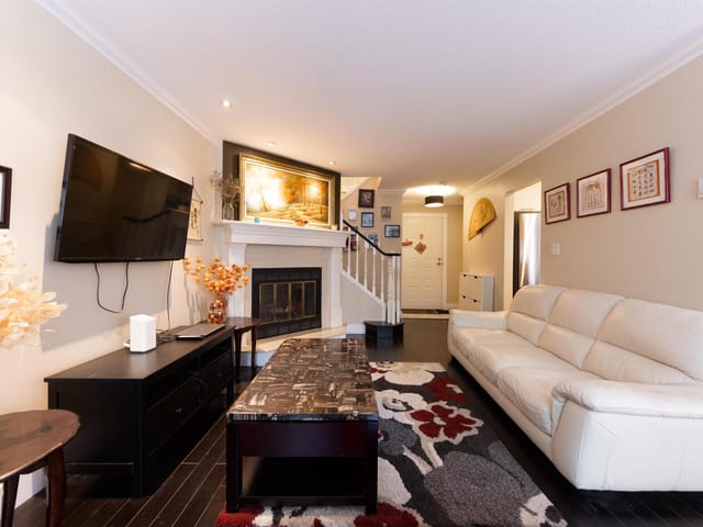 Apartment for sale in New Westminster, New Westminster, 110 777 Eighth Street, 263183805 | Realtylink.org
